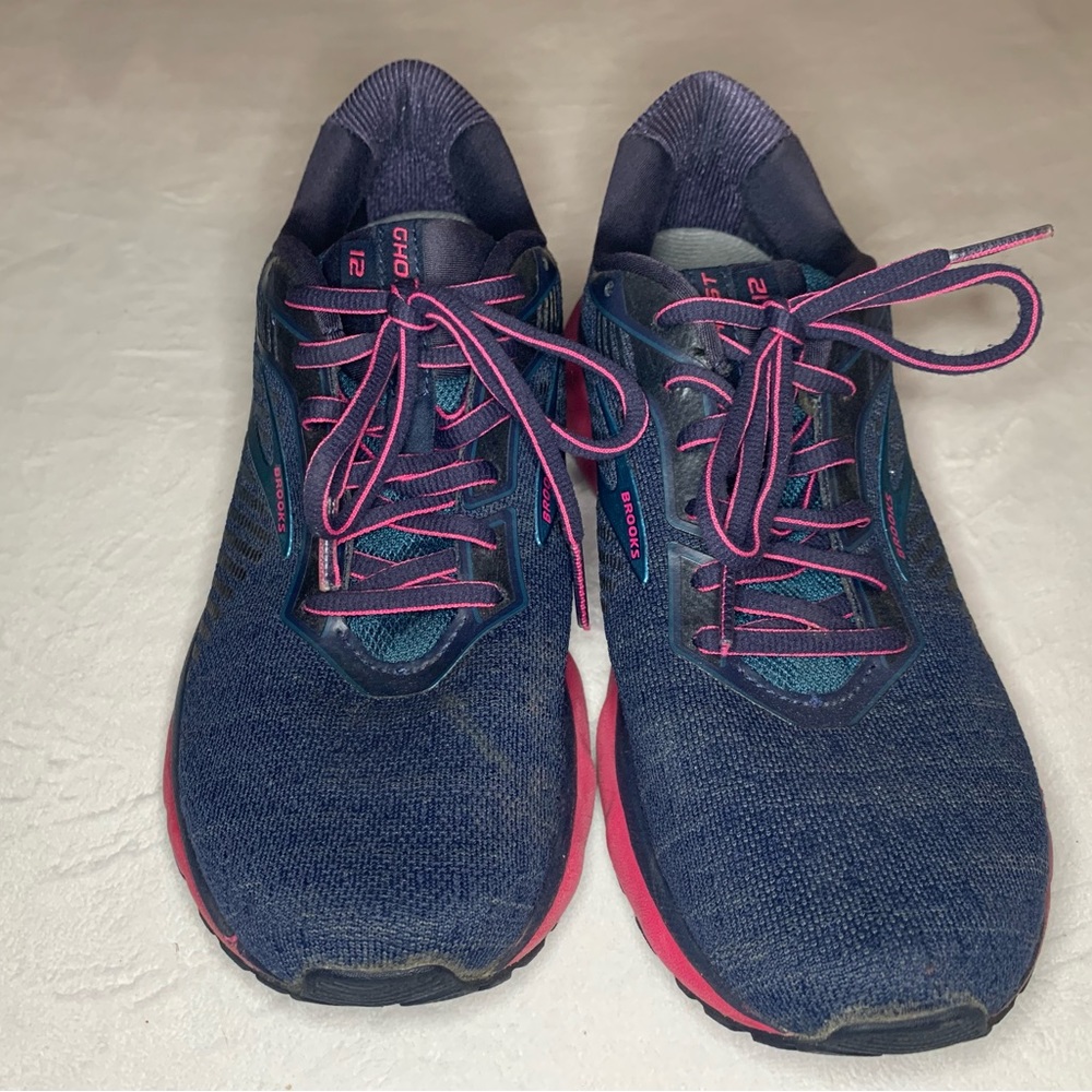 Brooks Ghost 12